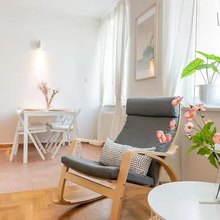 Apartman New Town Spacious